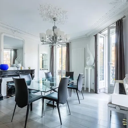 Apartment Elegant 3br Champs-elysees & Arc De Triomphe Paris