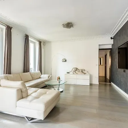 Elegant 3br Champs-elysees & Arc De Triomphe * Paris