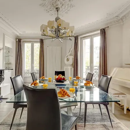 Elegant 3br Champs-elysees & Arc De Triomphe * Paris